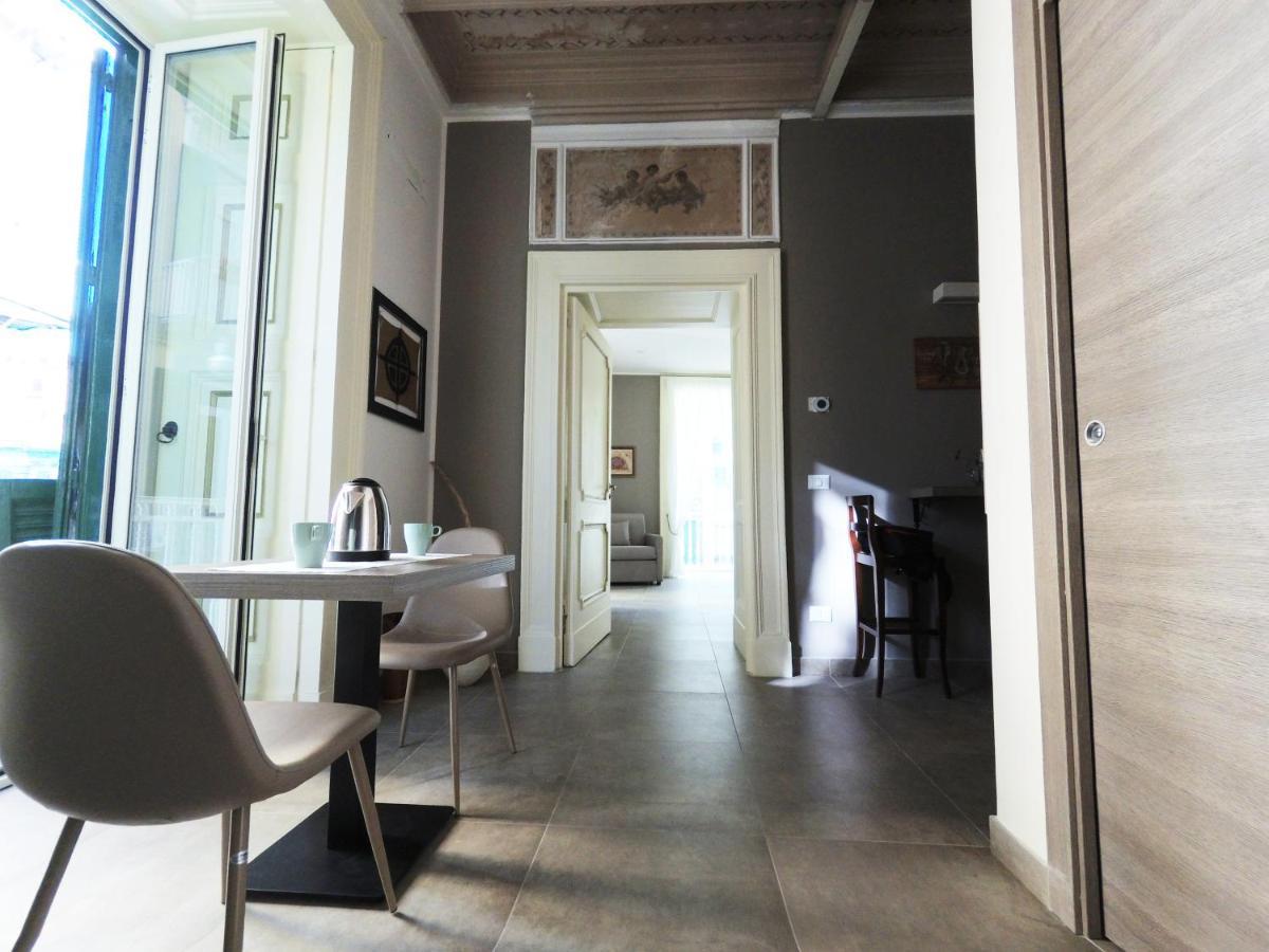 Questo Rinascimento Casa Audrey Naples Luaran gambar