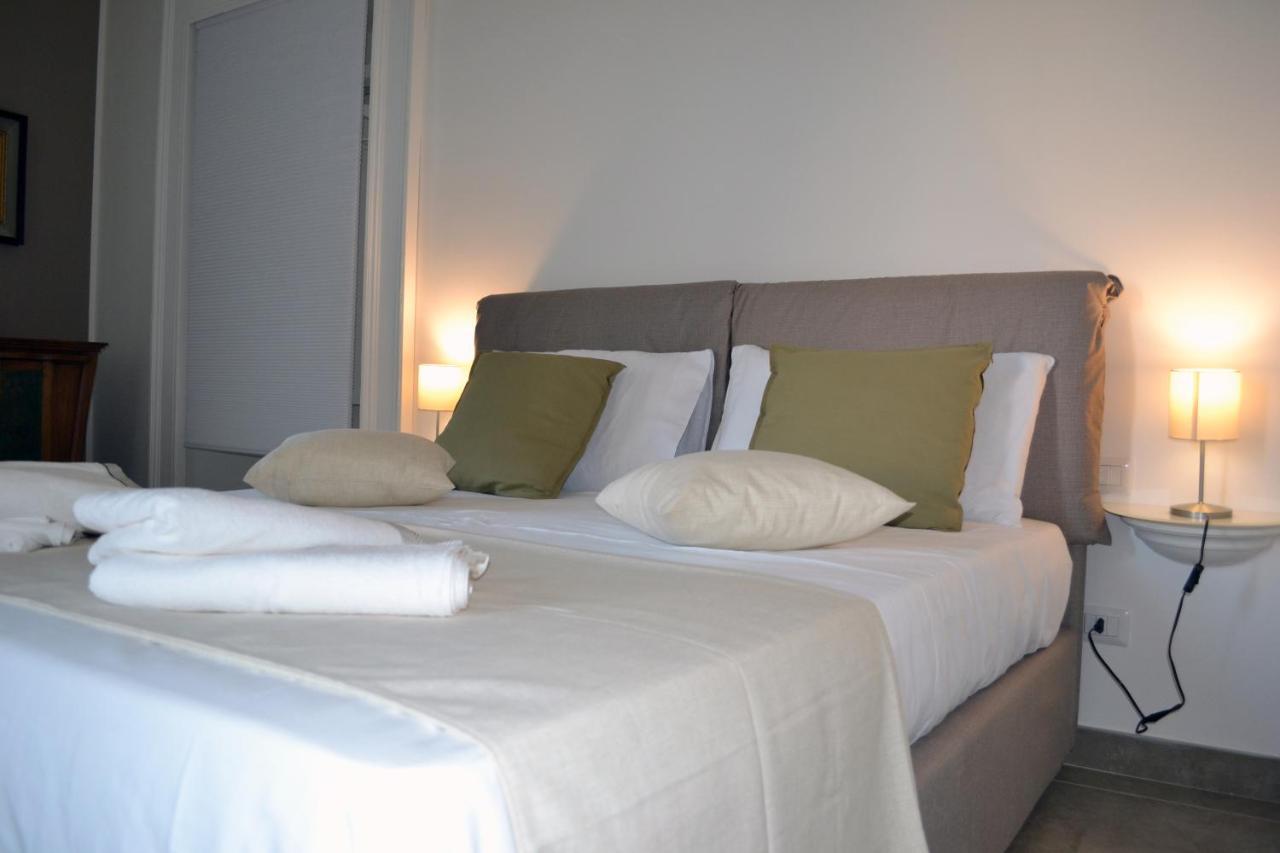 Questo Rinascimento Casa Audrey Naples Luaran gambar
