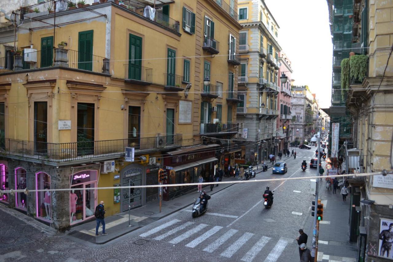 Questo Rinascimento Casa Audrey Naples Luaran gambar