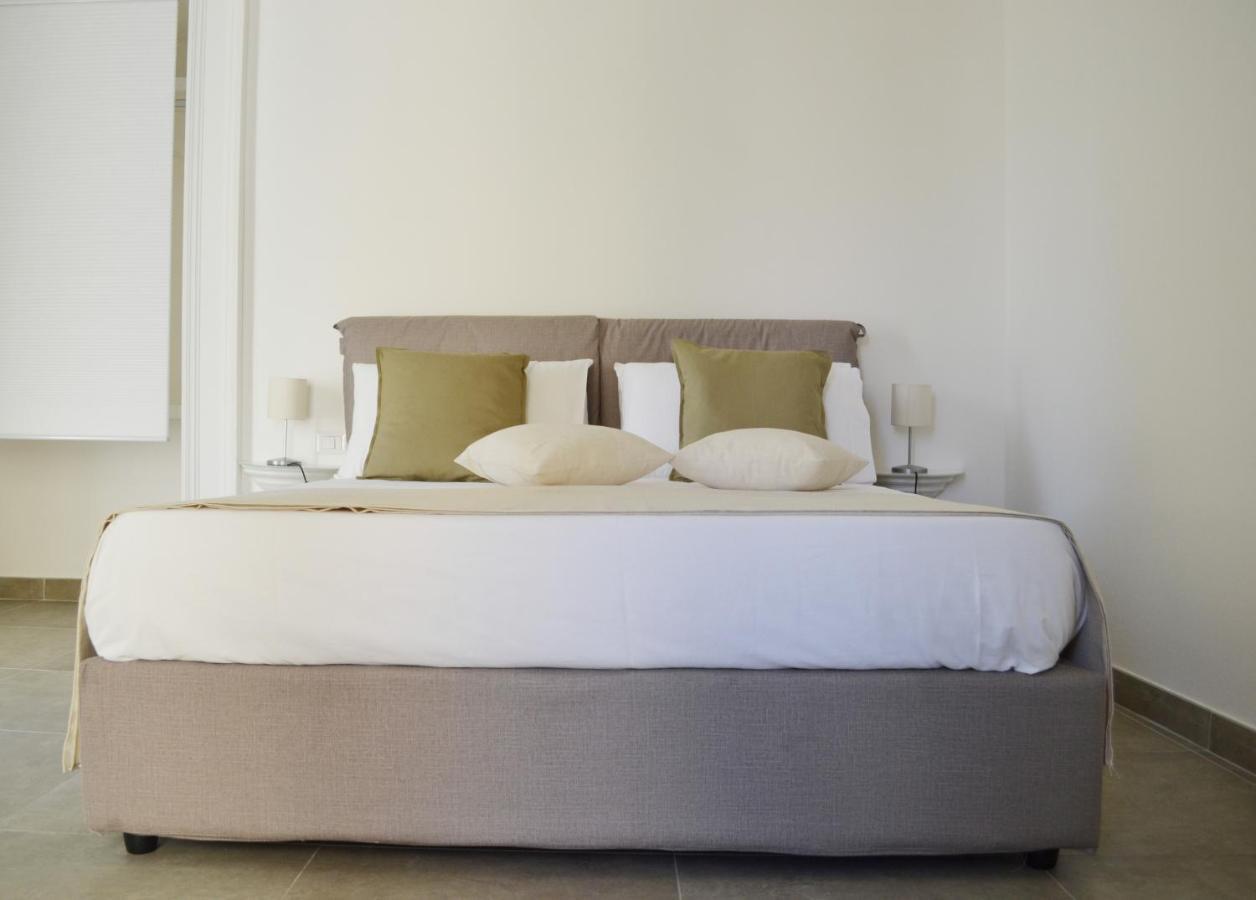 Questo Rinascimento Casa Audrey Naples Luaran gambar